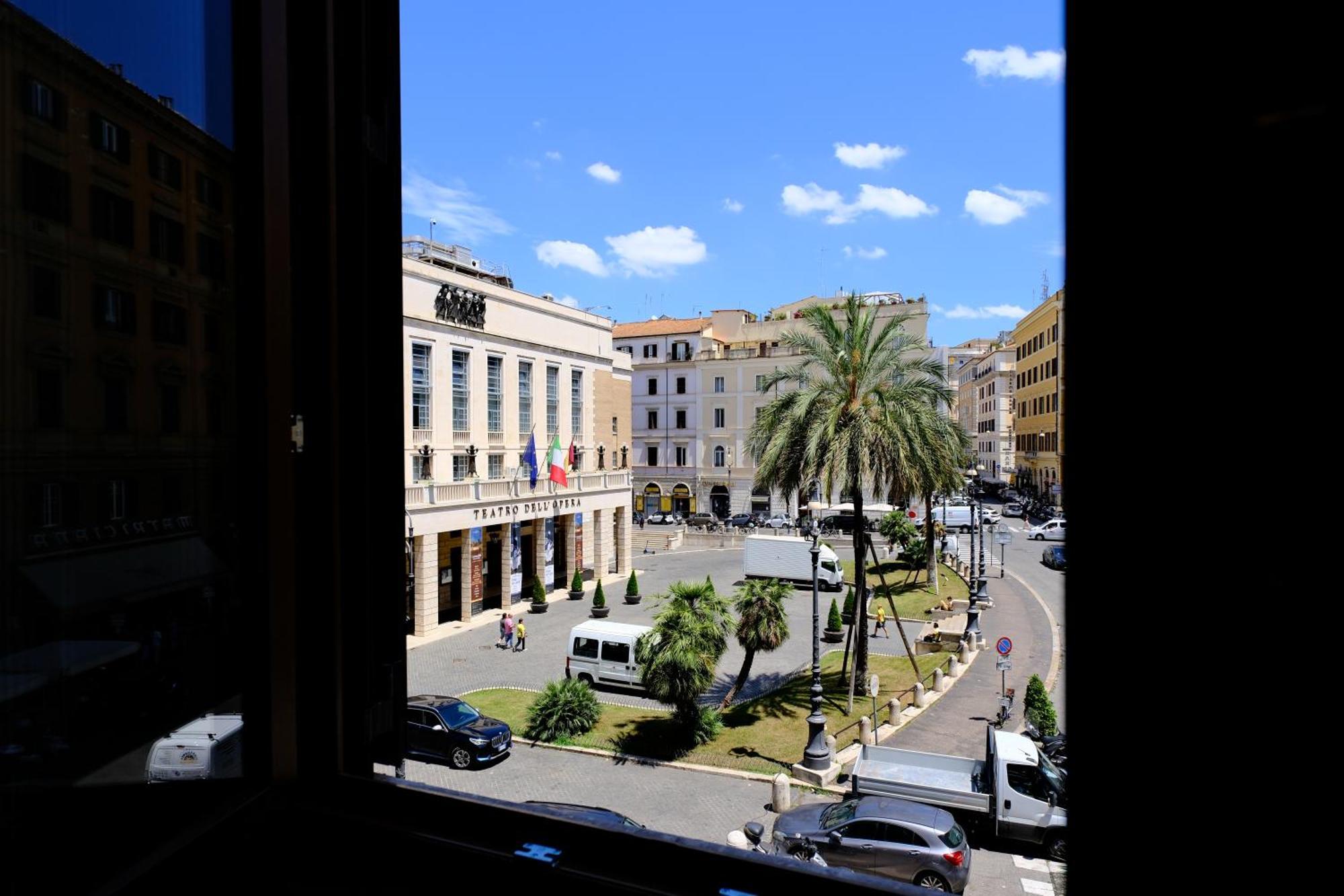 Hotel Lirico Rome Exterior photo