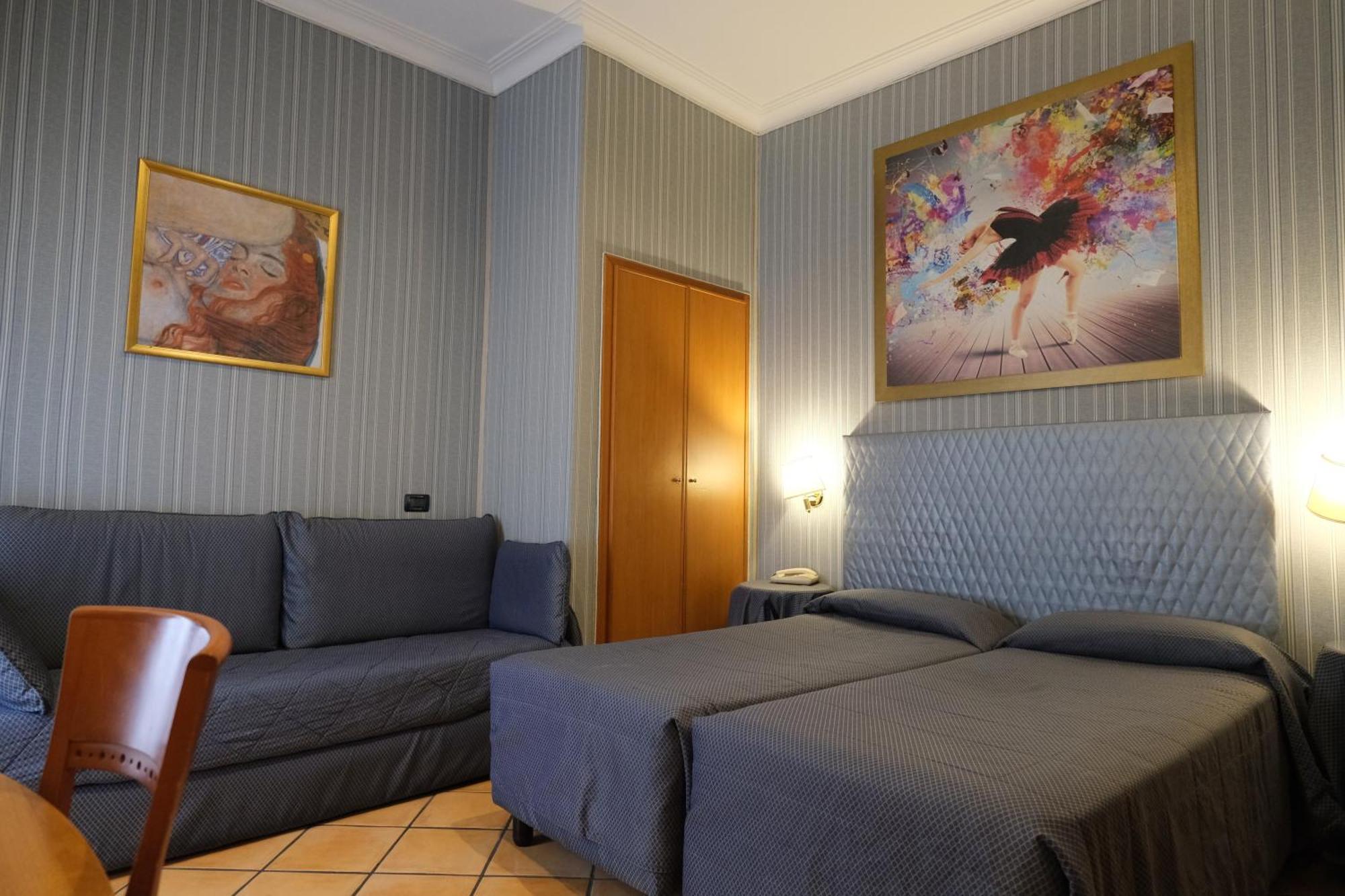 Hotel Lirico Rome Exterior photo